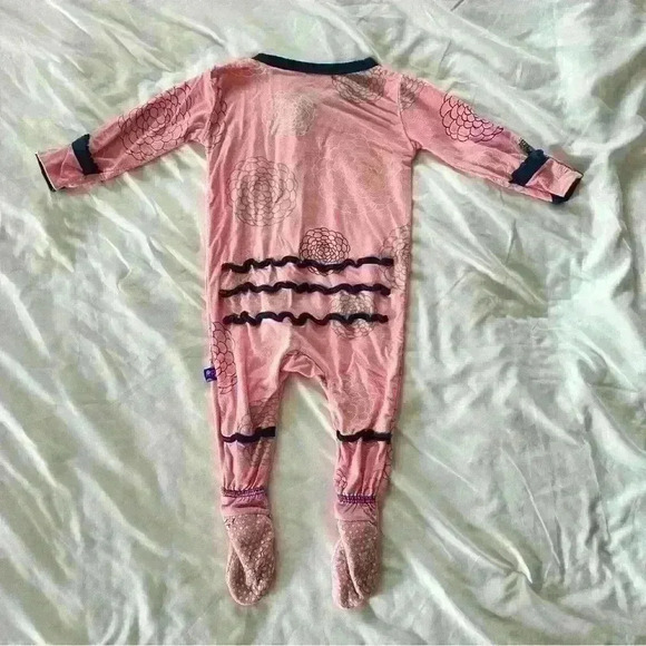 Kickee Pants Basic Coverall Zippy Pajamas Floral Print with Ruffles Size 3-6 mos - Picture 2 of 3